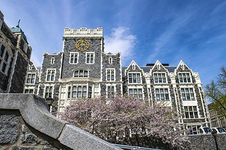 Inaugural class from CUNY School of Medicine will graduate ahead of