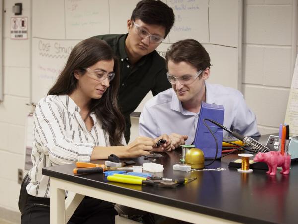 Students working on project in lab - (MTM) program 