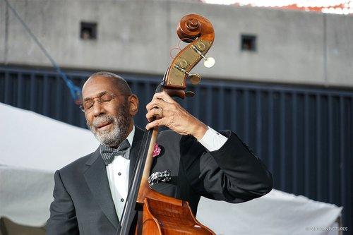 PBS premieres documentary on legendary jazz bassist & CCNY