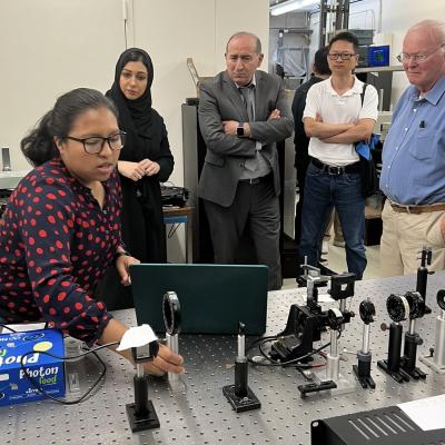 United Arab Emirates science team tour of Robert Alfano lab.